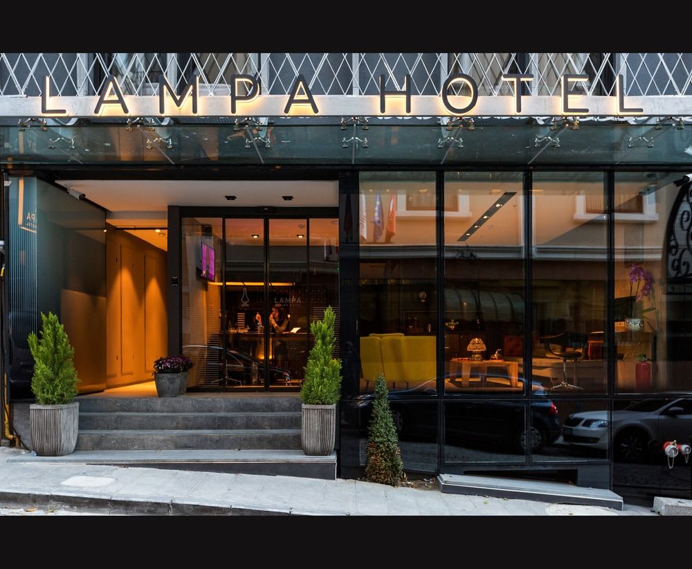 Lampa Design Hotel